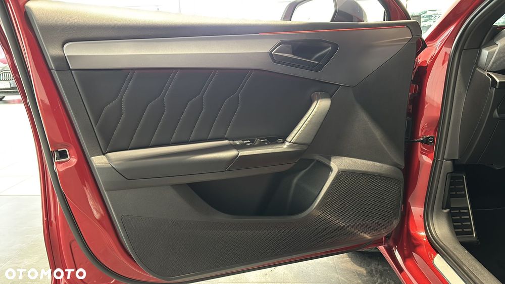 Cupra Leon 2.0 TSI DSG - 11