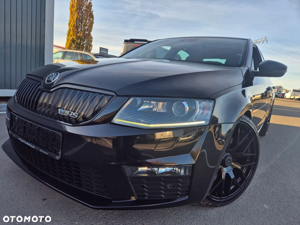 Skoda Octavia 2.0 TDI DSG RS - 1