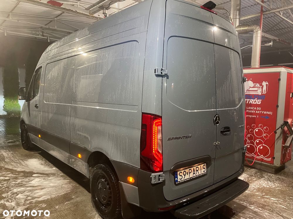 Mercedes-Benz Sprinter - 23