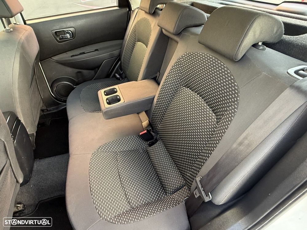 Nissan Qashqai 1.6 acenta - 26