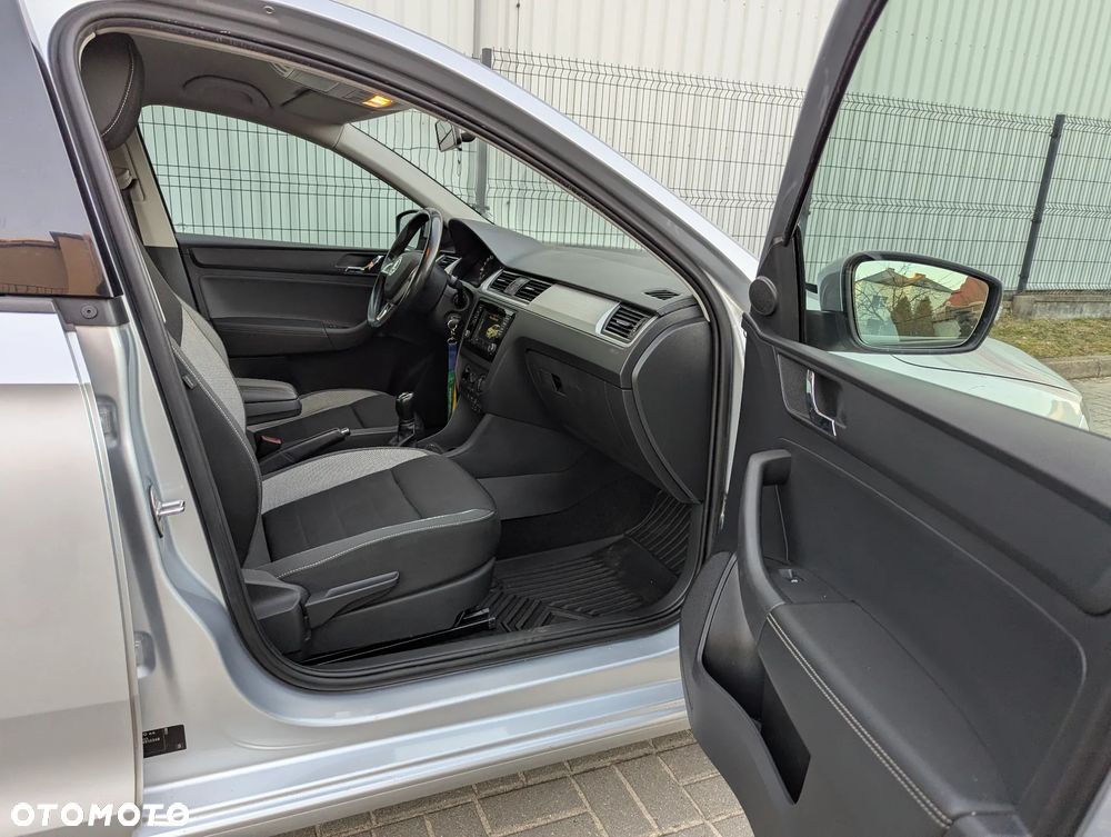 Skoda RAPID Spb 1.4 TDI DPF Joy - 14