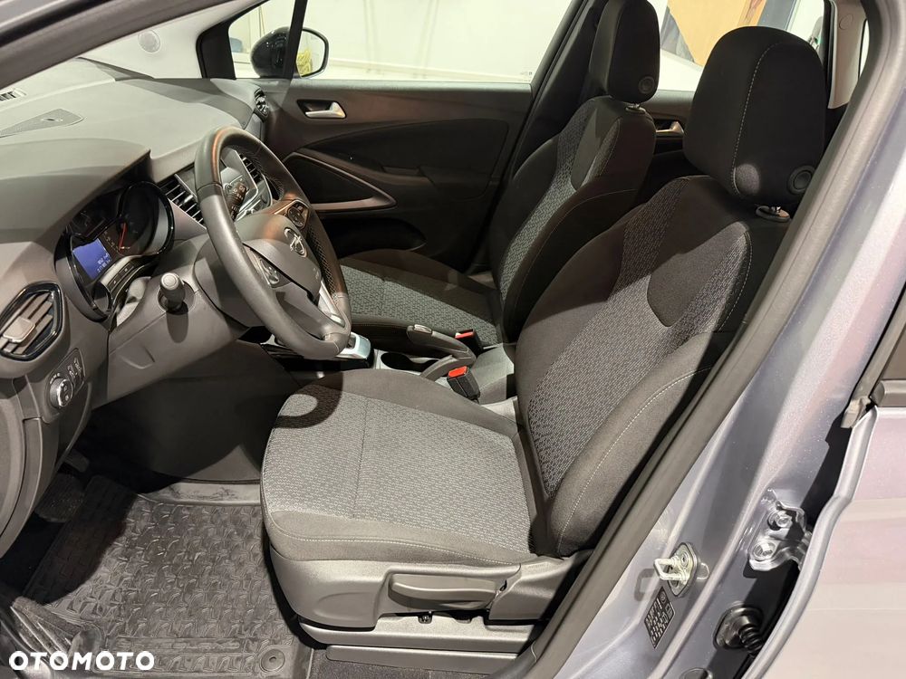 Opel Crossland X - 12