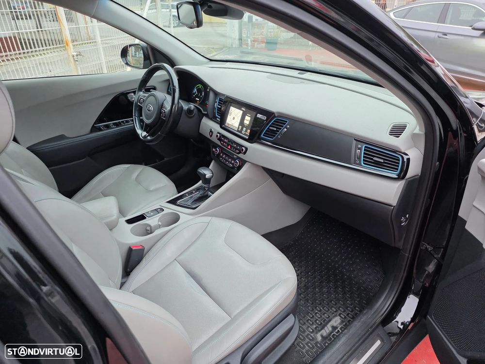 Kia Niro 1.6 GDI PHEV 2WD Aut. Edition 7 - 6