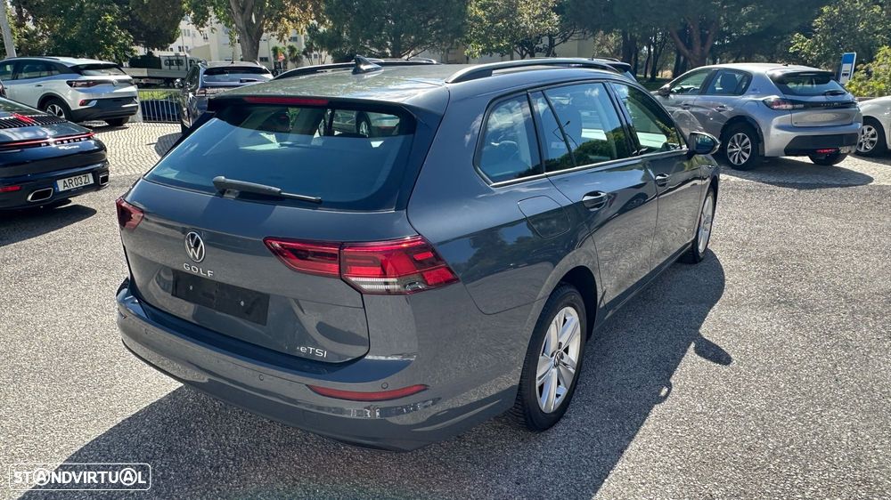 VW Golf Variant 1.0 eTSI Life DSG - 7