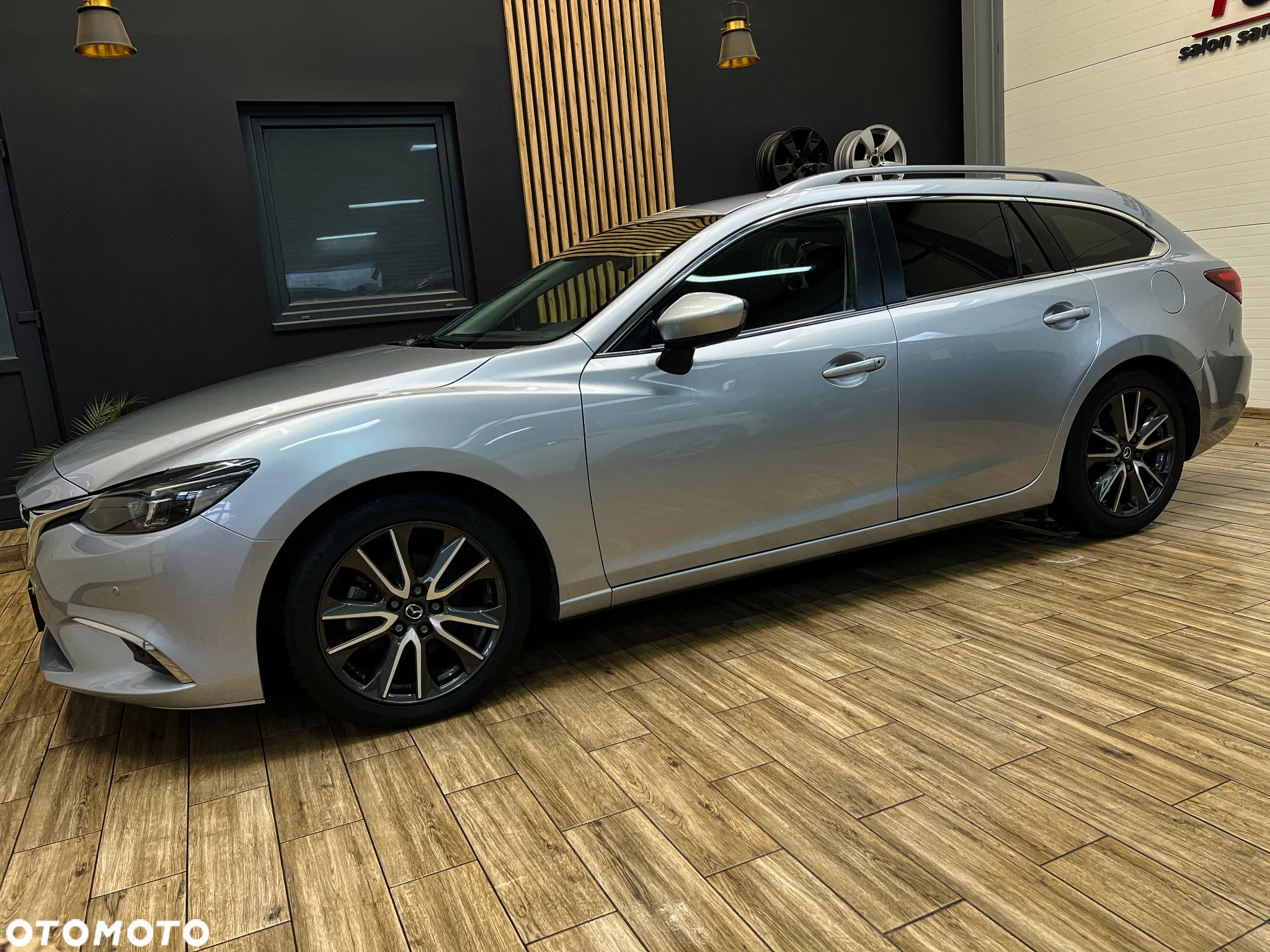Mazda 6 - 12