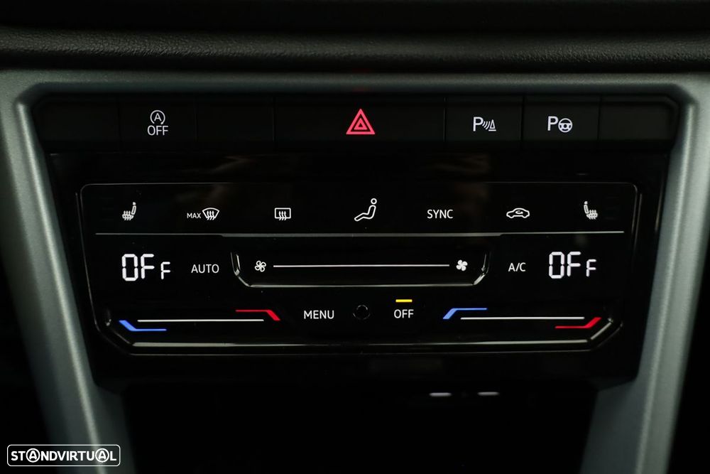 VW T-Roc 1.0 TSI - 12