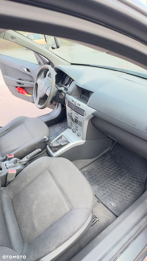 Opel Astra - 12