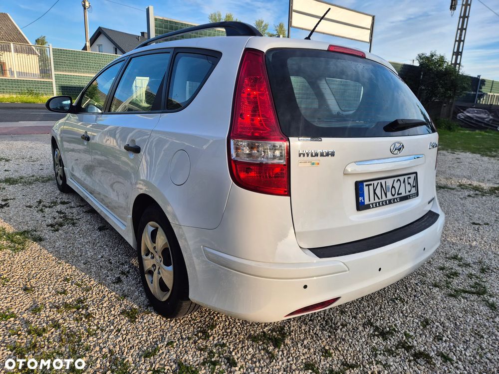 Hyundai i30 1.6 CRDi Comfort - 3