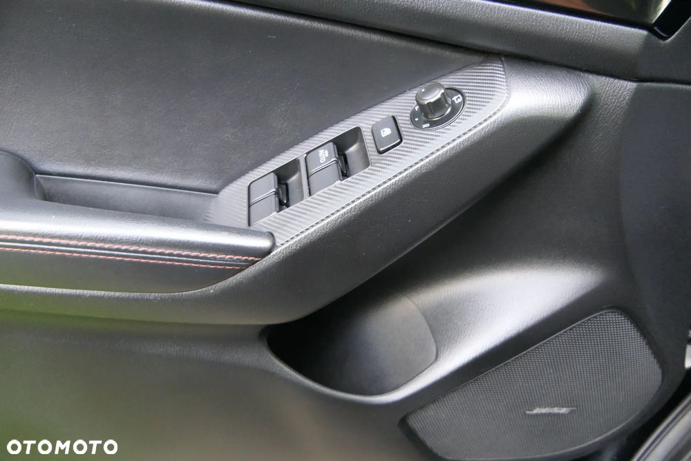 Mazda 3 SKYACTIV-G 120 Sports-Line - 34