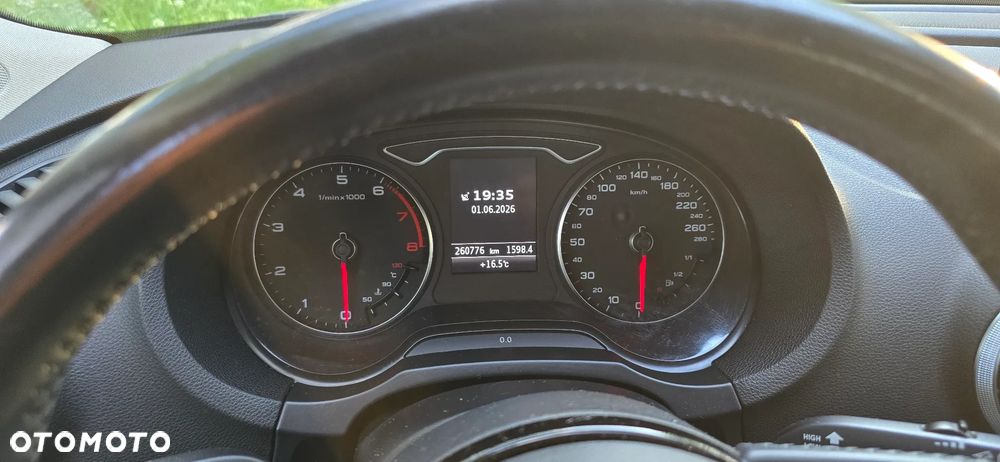 Audi A3 Sportback 1.4 TFSI Ambiente - 8