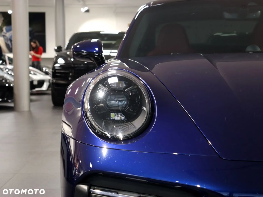 Porsche 911 Carrera Turbo S - 9