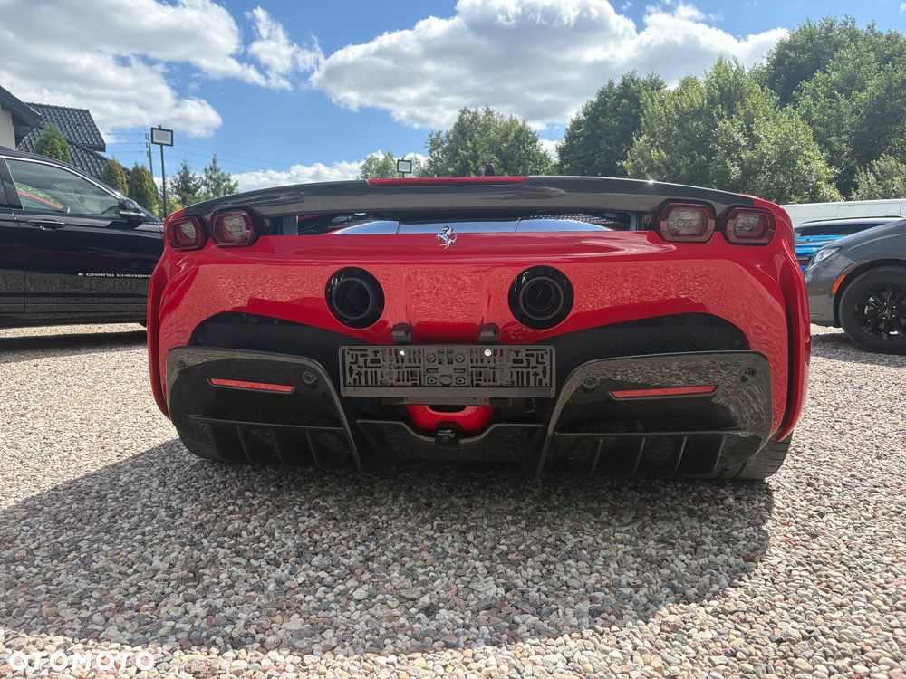 Ferrari SF90 Stradale - 5