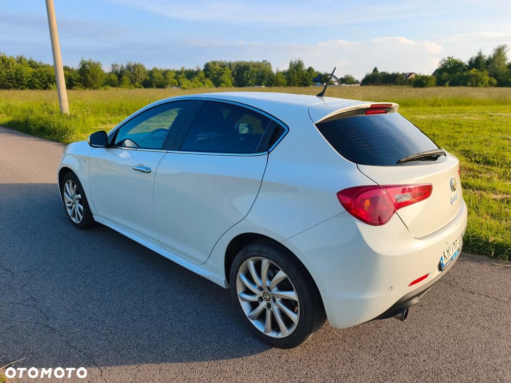 Alfa Romeo Giulietta 1.4 TB MultiAir Distinctive - 4