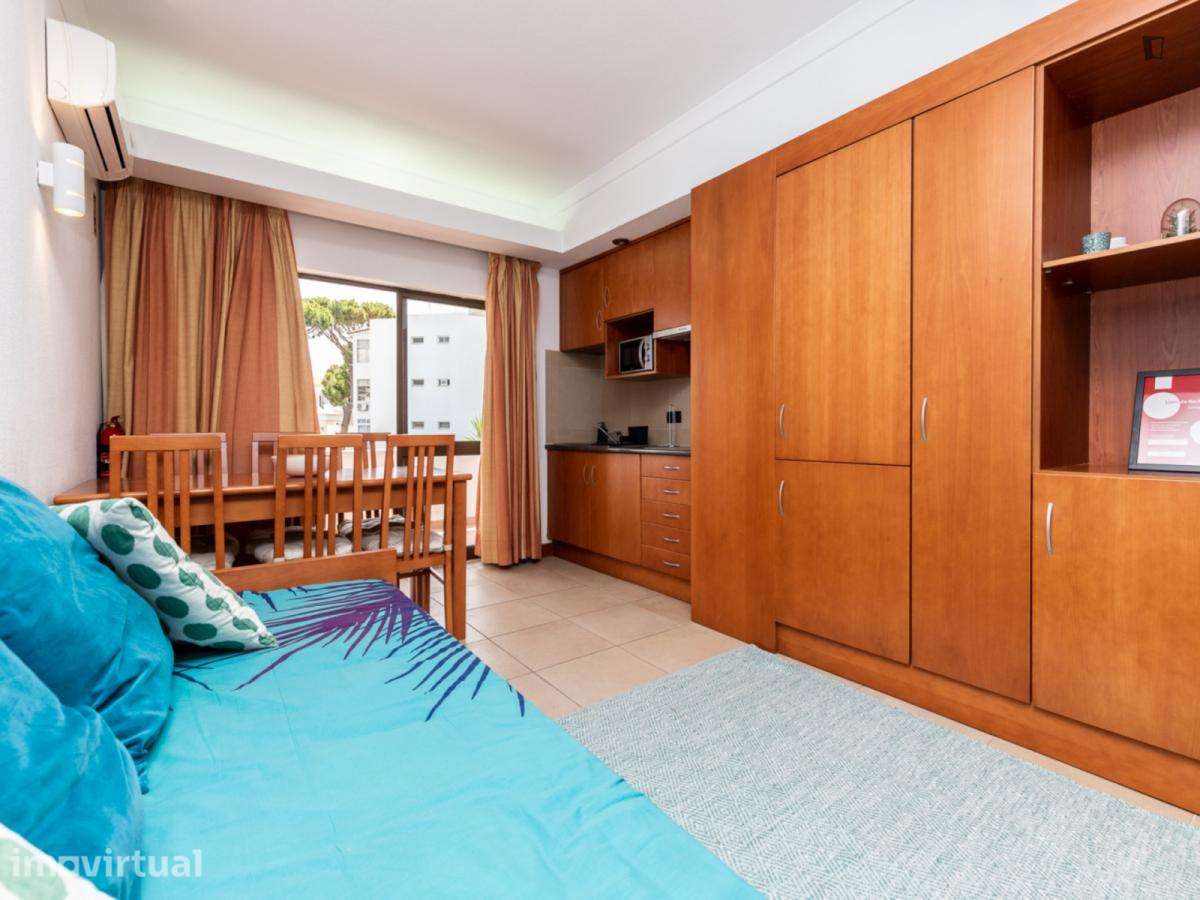 Apartamento com 1 quartos - localizado em Faro - Grande imagem: 4/21