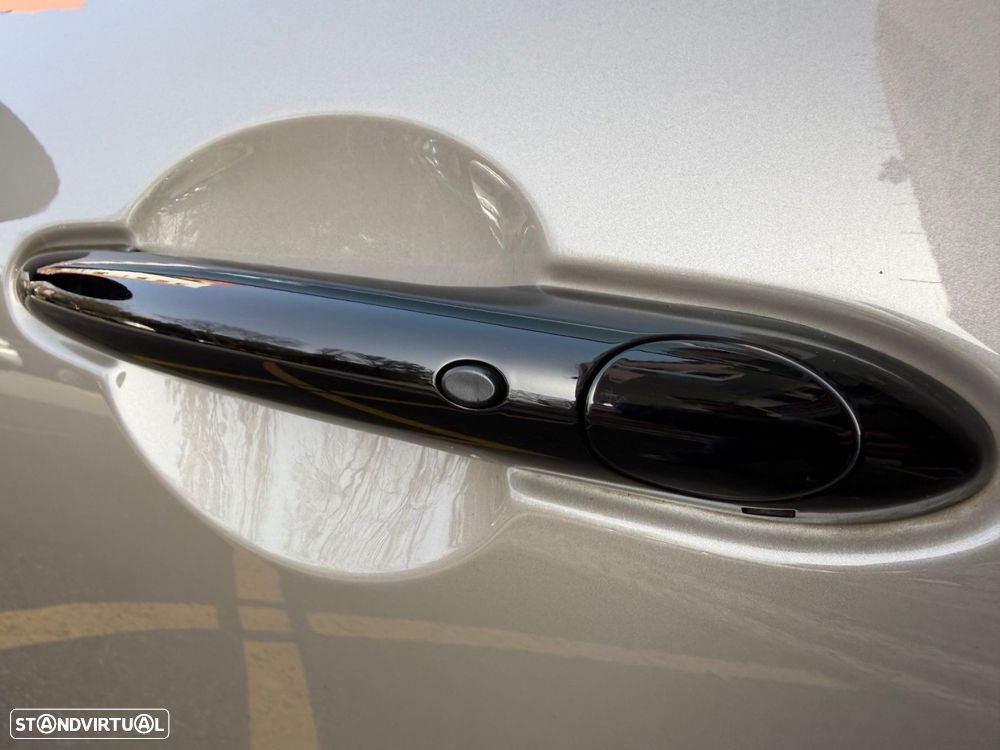 MINI Clubman Cooper Premium Plus Classic Auto - 46