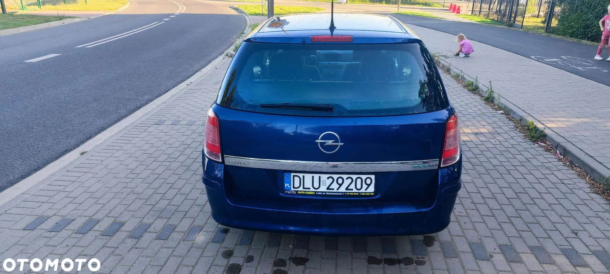 Opel Astra III 1.7 CDTI EcoFLEX - 8