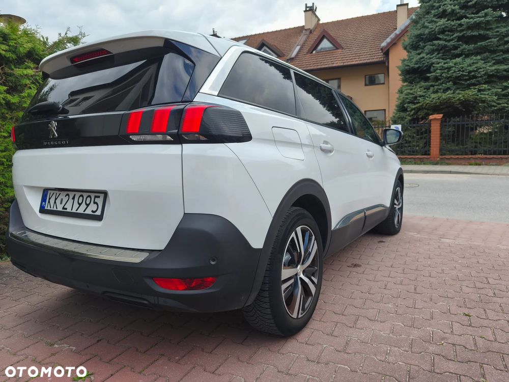 Peugeot 5008 1.5 BlueHDi Allure S&S EAT8 - 18