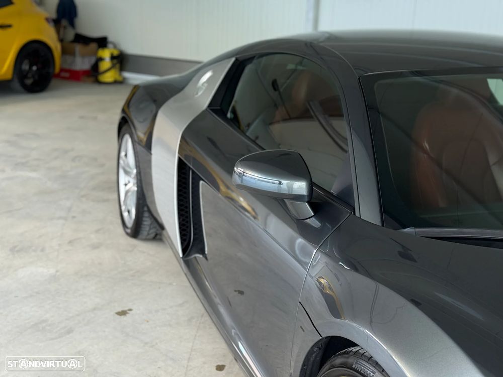 Audi R8 Coupé 4.2 FSI quattro R tronic - 13