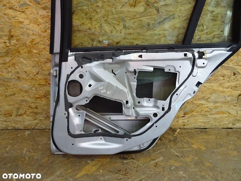 DRZWI PRAWY TYŁ PRAWE TYLNE BMW E46 kombi lak: titansilber metallic 354/7 - 7
