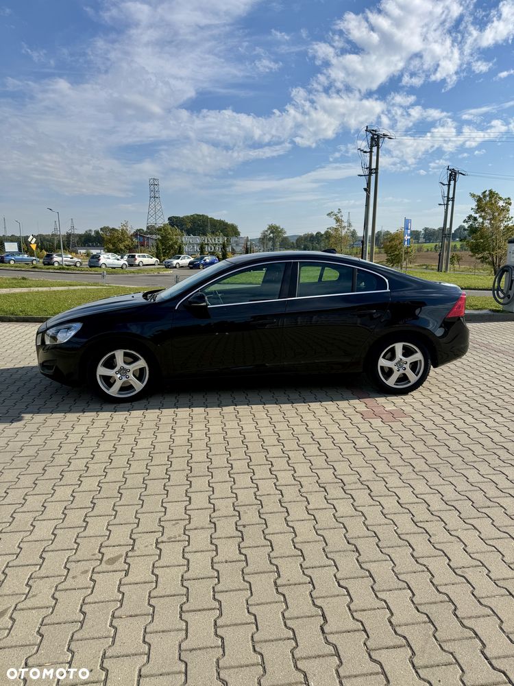 Volvo S60 - 4