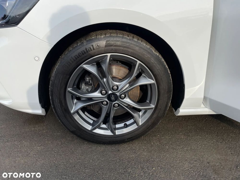 Ford Focus 1.0 EcoBoost Start-Stopp-System ST-LINE DESIGN - 20