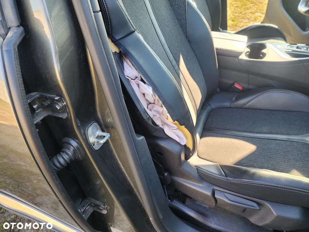 Peugeot 3008 THP 165 EAT6 Stop & Start Allure - 18