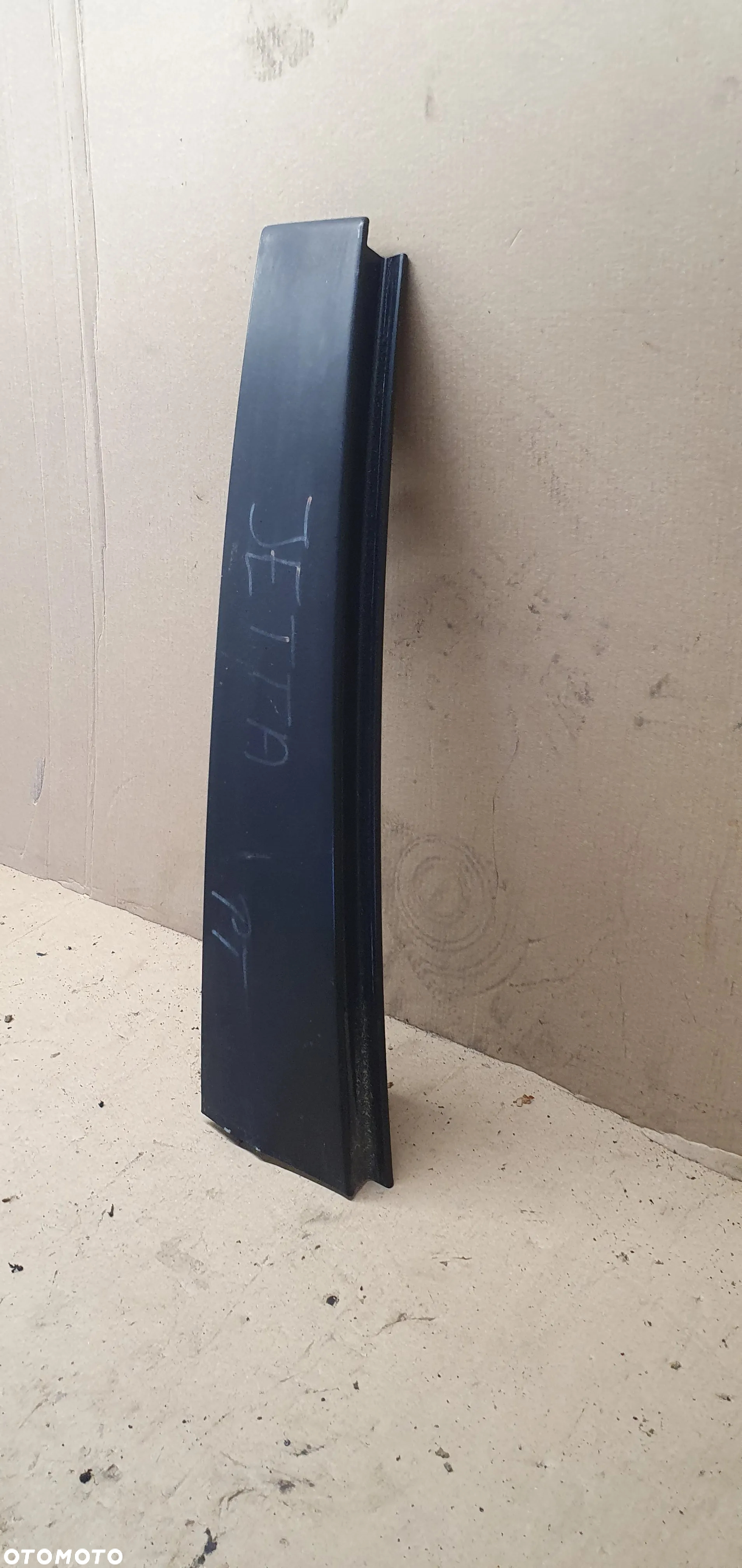 Listwa drzwi prawy tył Volkswagen Jetta V 1K5839902D - 3