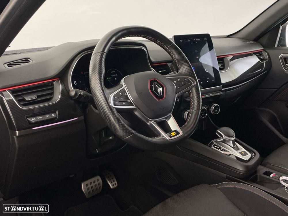 Renault Arkana 1.6 E-Tech R.S.Line - 16