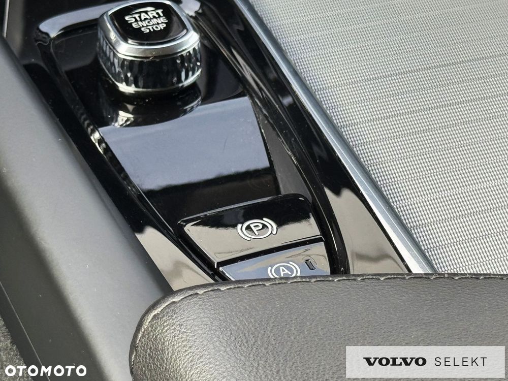Volvo XC 60 - 21