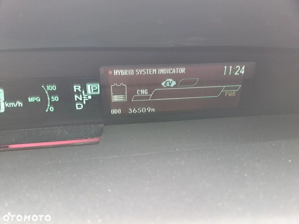 Toyota Prius (Hybrid) - 20