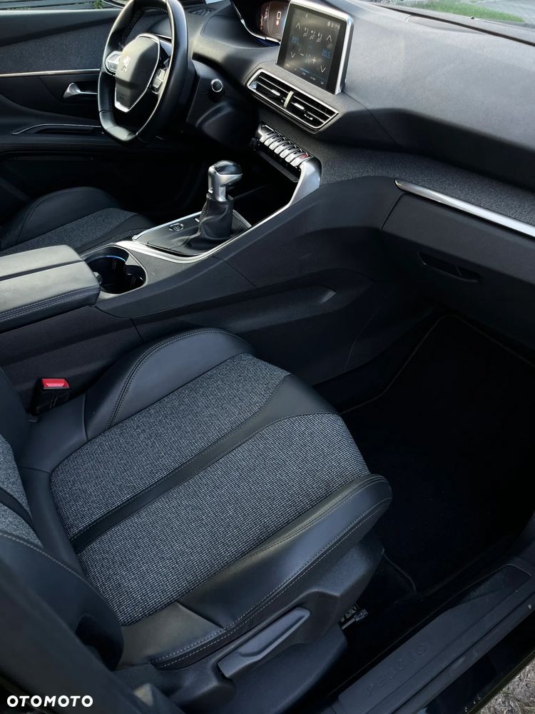 Peugeot 3008 - 10