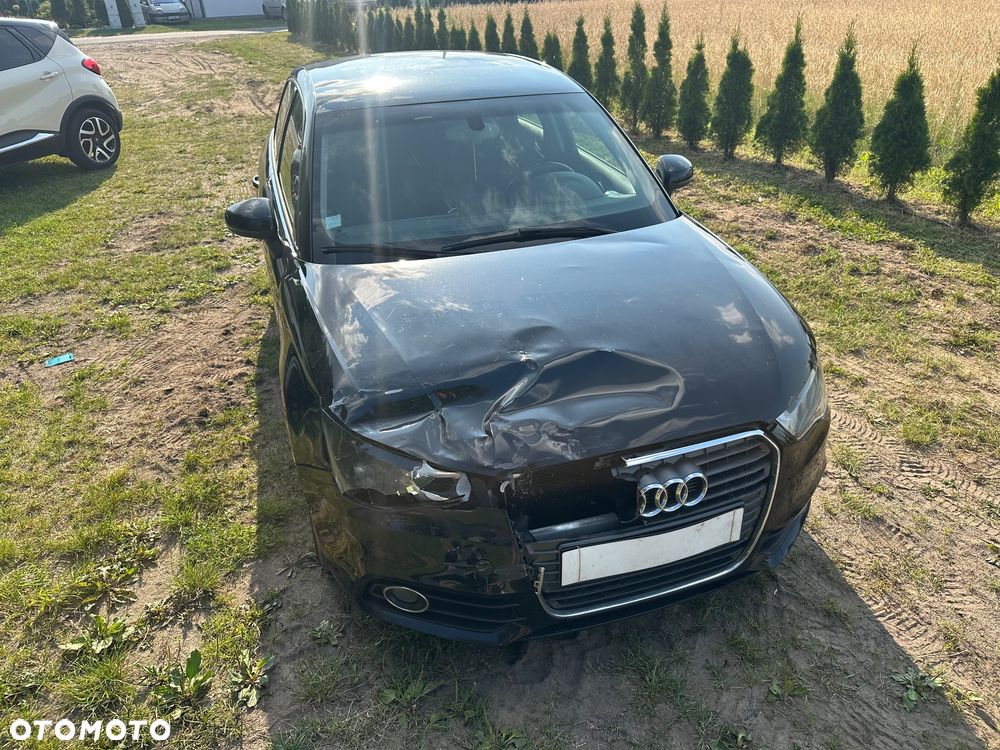 Audi A1 Sportback 1.6 TDI Attraction - 32