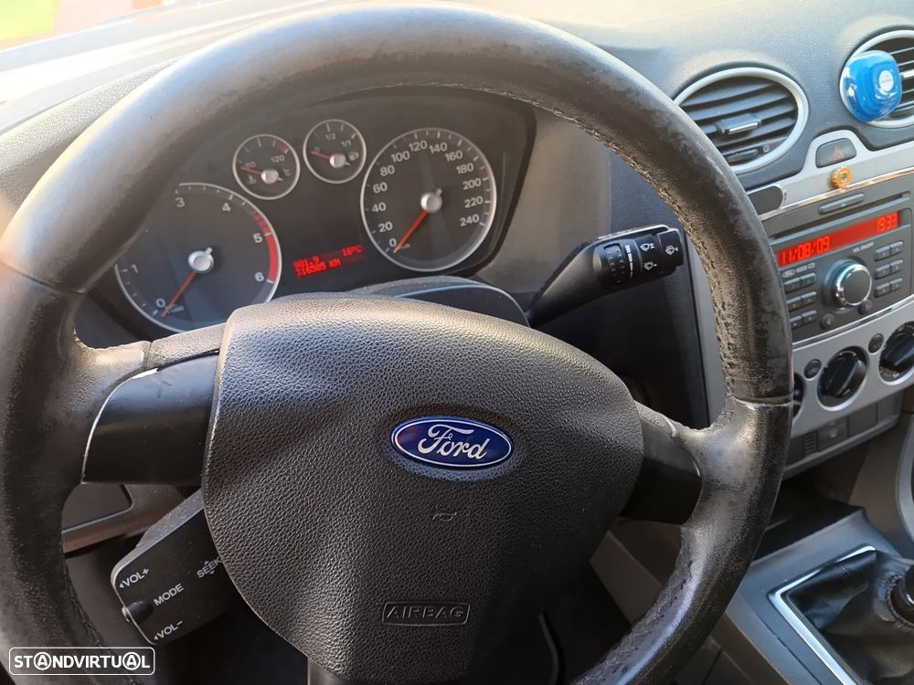 Ford Focus 1.6 TDCi Sport - 4