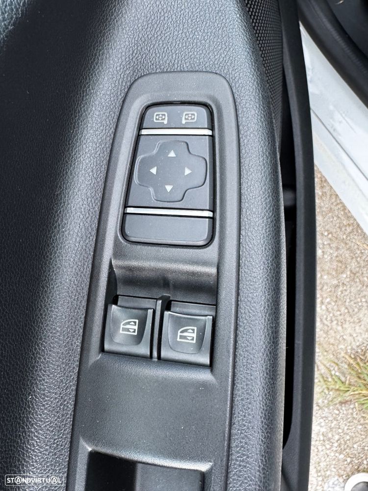 Renault Zoe (c/ Bateria) Zen 50 - 11