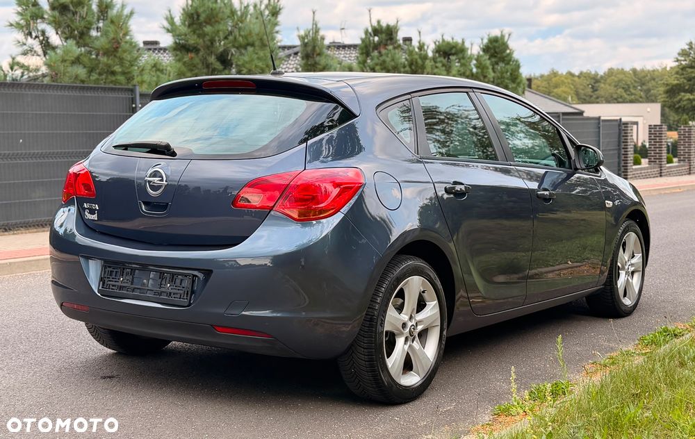 Opel Astra 1.4 ecoFLEX - 5