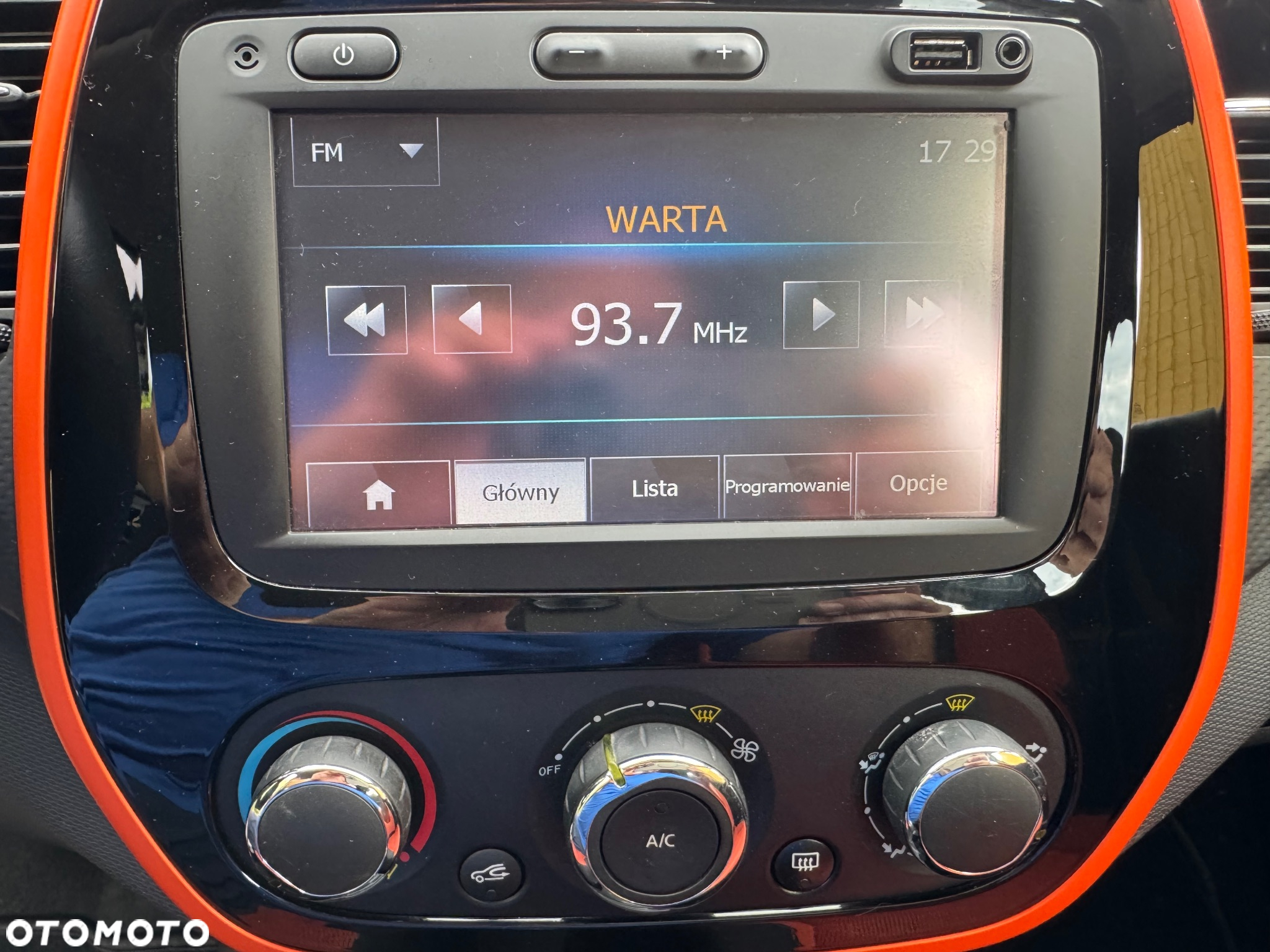 Renault Captur (ENERGY) TCe 90 LIMITED - 28