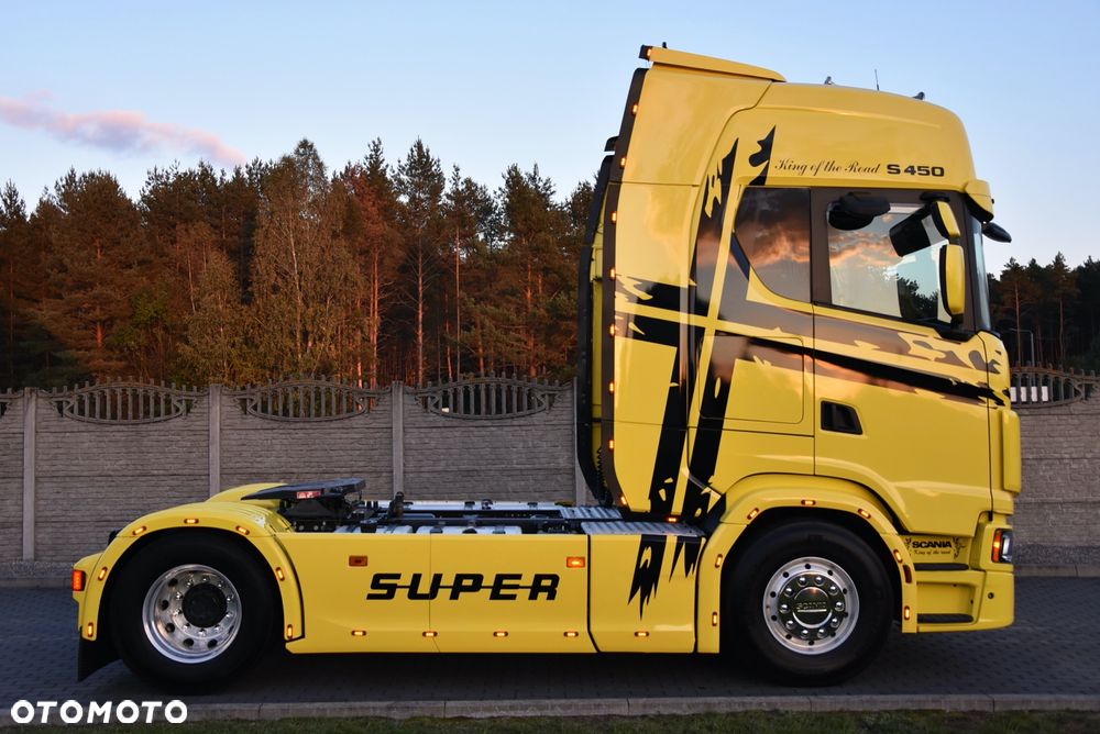Scania S450 / ALU-FELGI / VIRTUALNE ZEGARY / CENTRALNE SMAROWANIE / SKÓRA / FULL LED / STANDARD / RETARDER / HYDRAULIKA ! PTO! Jak nowa ! ! - 4