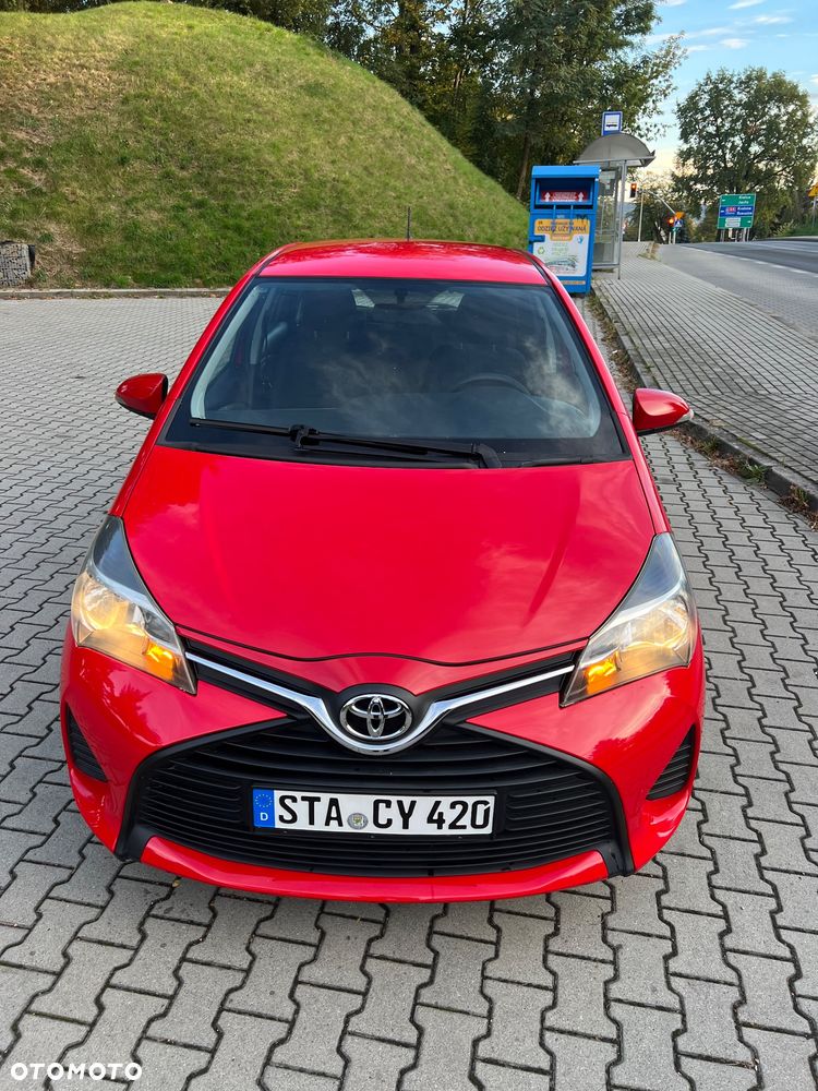 Toyota Yaris - 16