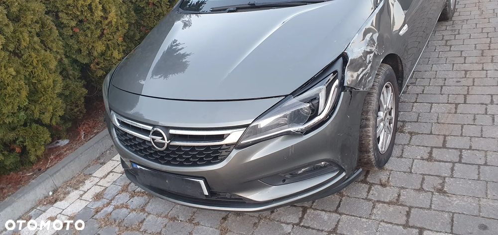 Opel Astra - 8