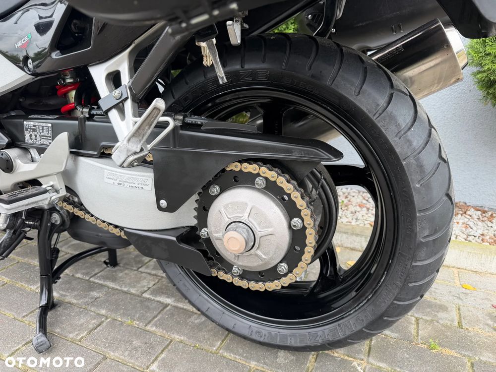 Honda VFR - 30