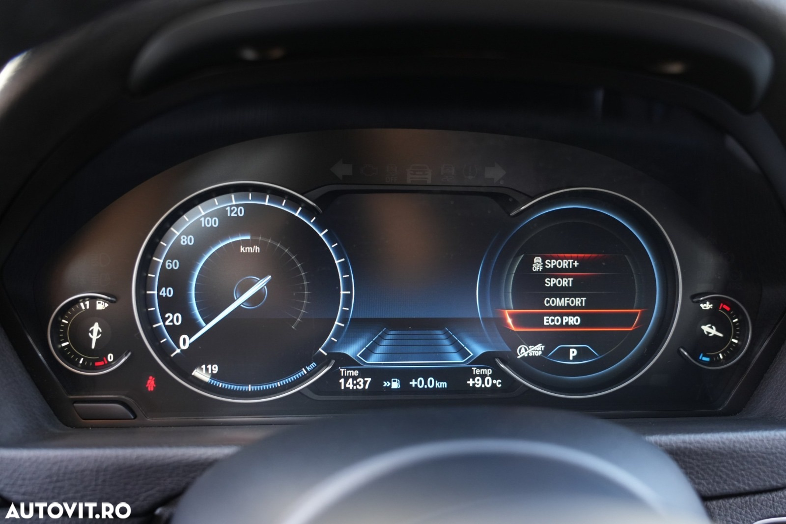 BMW Seria 3 318i Aut. M Sport - 23