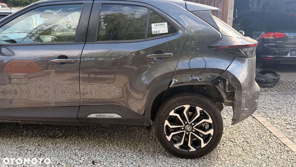 Toyota Yaris Cross 1.5 VVT-i AWD-i Adventure - 33