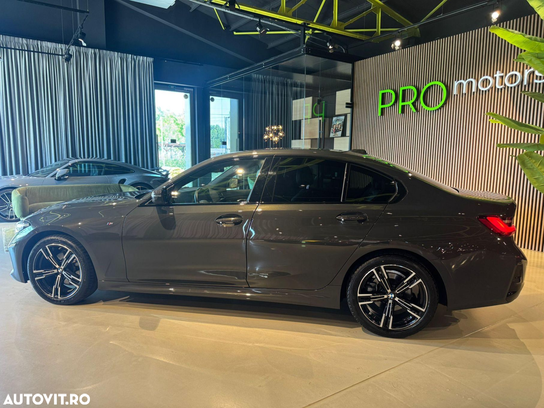 BMW Seria 3 320d xDrive Aut. M Sport - 5