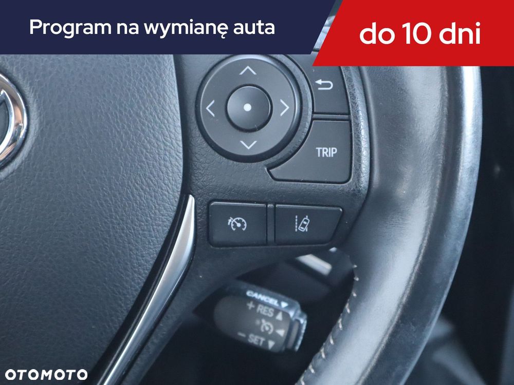 Toyota Auris - 21