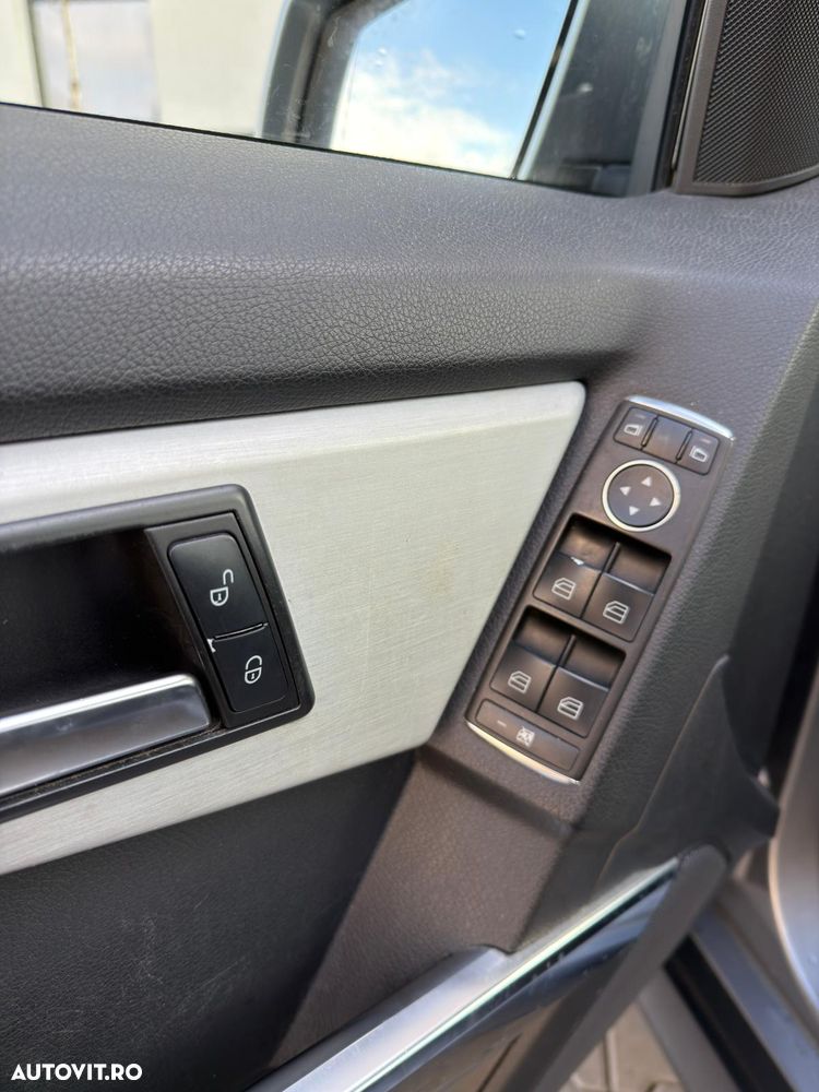 Mercedes-Benz GLK 200 CDI DPF BlueEFFICIENCY 7G-TRONIC - 13