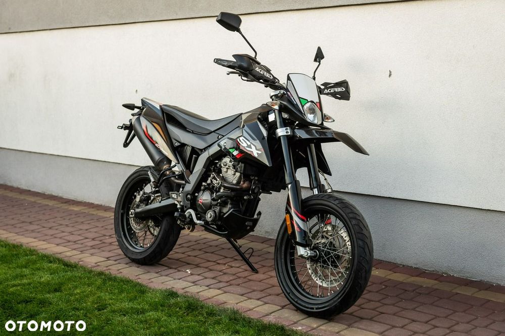 Aprilia SX - 1