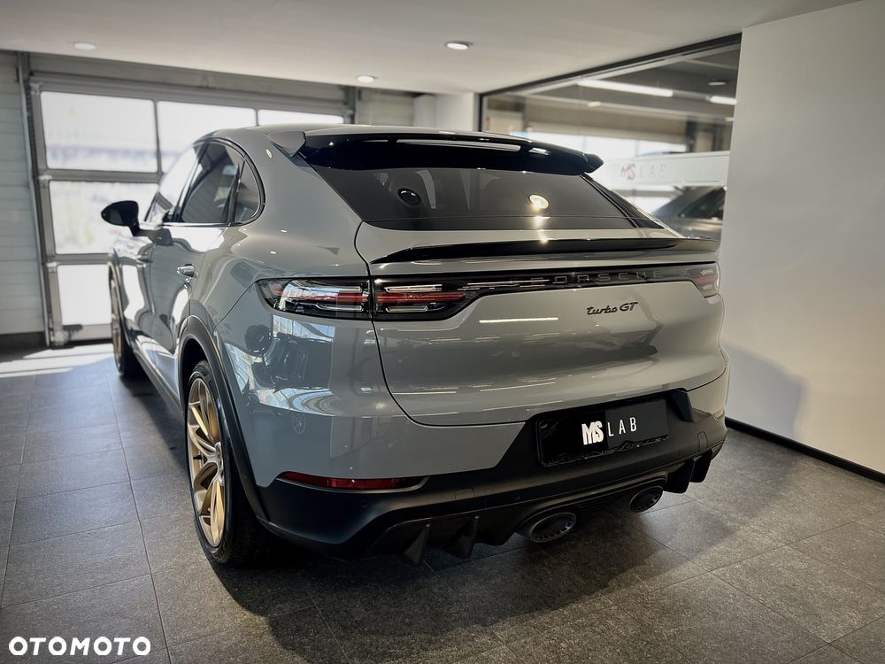 Porsche Cayenne Turbo GT - 3