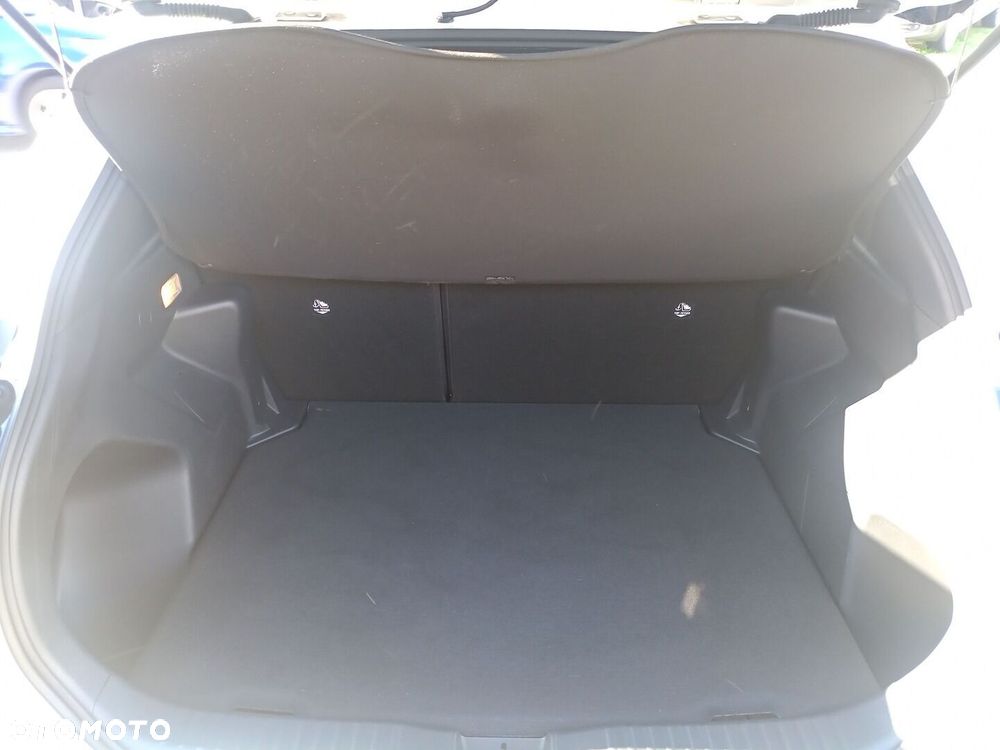 Toyota Yaris Cross Hybrid 1.5 Comfort 4x4 - 16