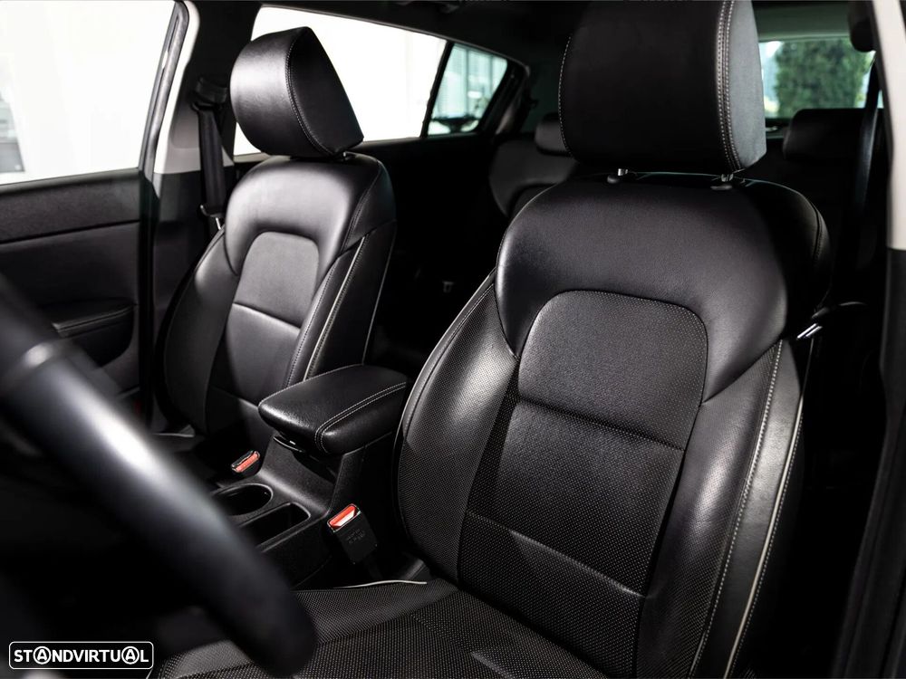 Kia Sportage - 28