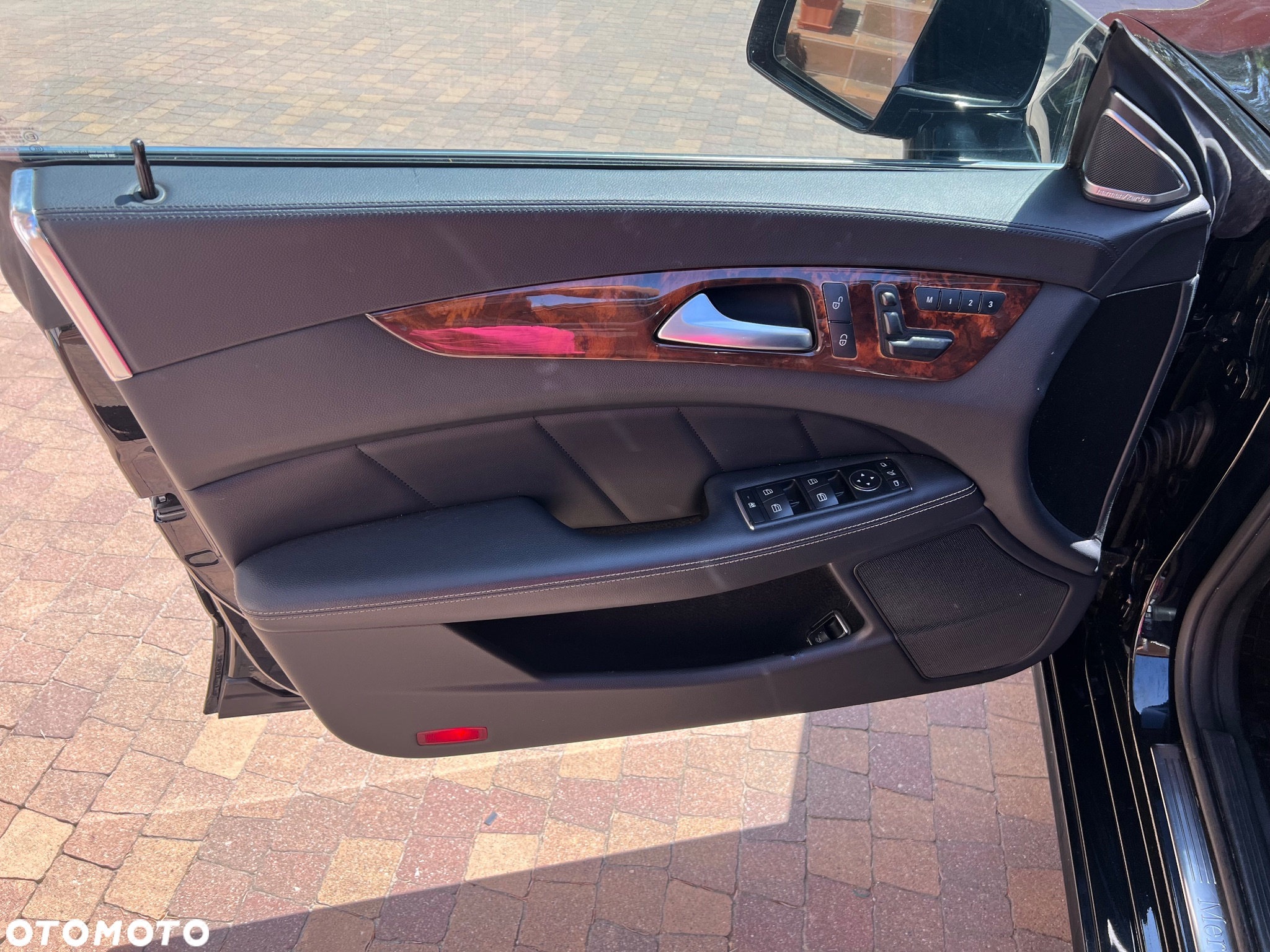 Mercedes-Benz CLS - 15
